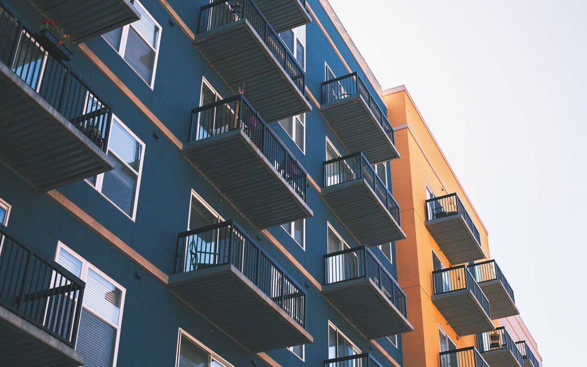 Commercial vs Residential Real Estate: Which Is Best for You?