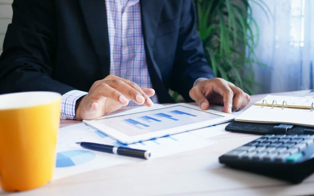How Interest Rate Hedging Works in Commercial Real Estate Investing