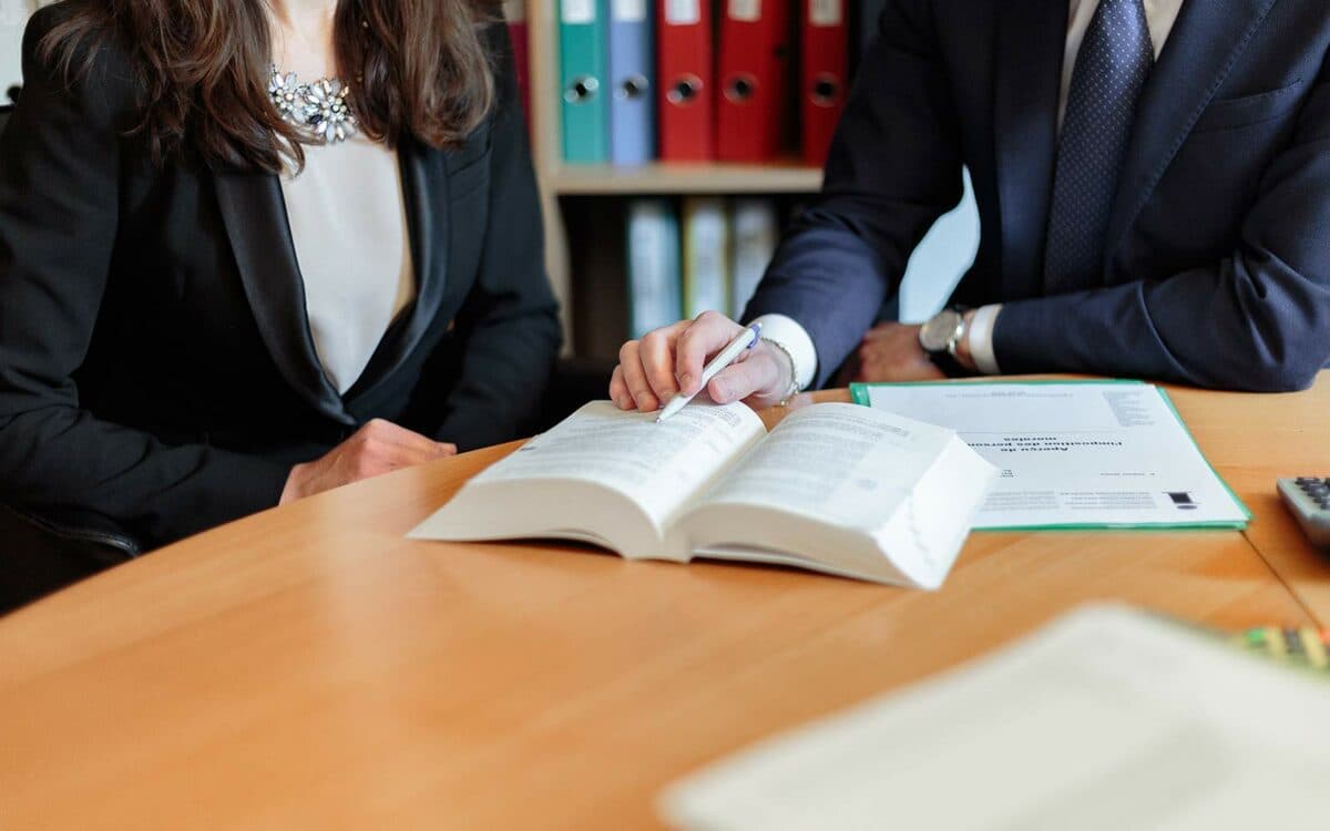 Sole Proprietorship vs General Partnership: Pros and Cons